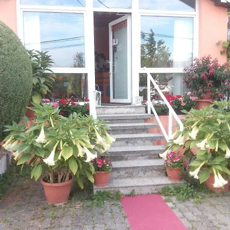 Guest house Jana